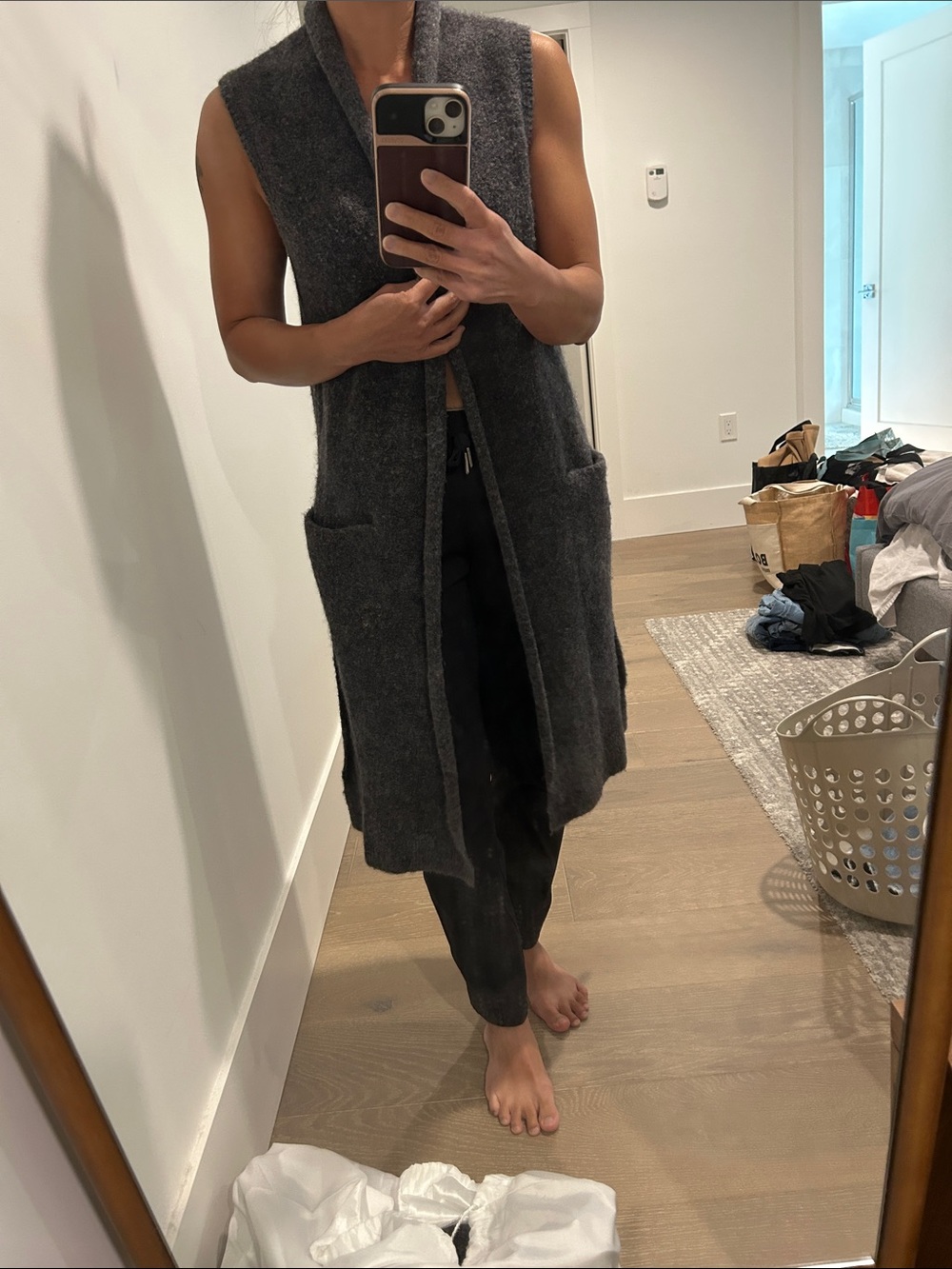 Wilfred XS long cardigan vest